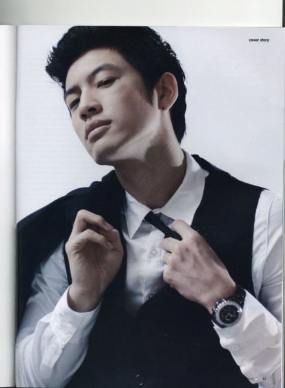 Pictures of SE7EN was seen in the January issue of KoreAm Magazine